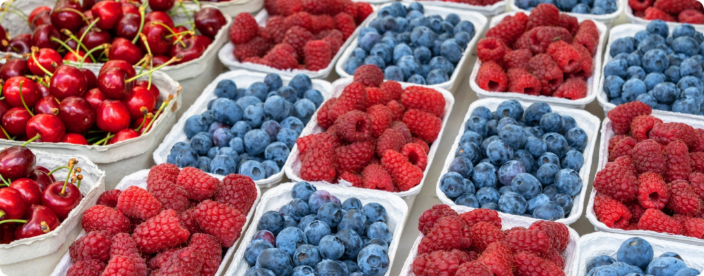 Fruit is one of the best seed oil snacks