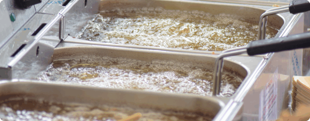 Corn oil being used in a deep fryer 