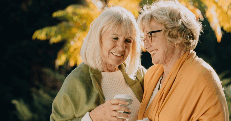 Hyperthyroid Symptoms in Females: 10 Signs to Watch For