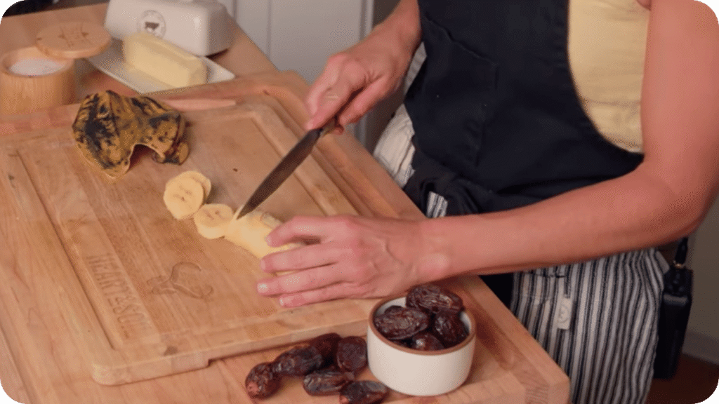 this gluten free ice cream sandwich recipe uses plantains instead of wheat